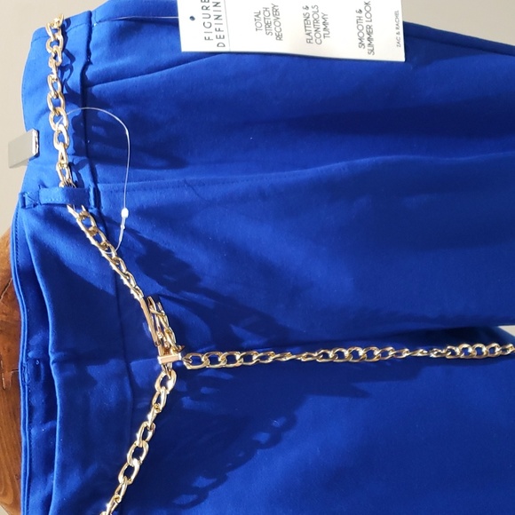 Nwt Zac and Rachel XL pants with gold belt - Picture 16 of 17